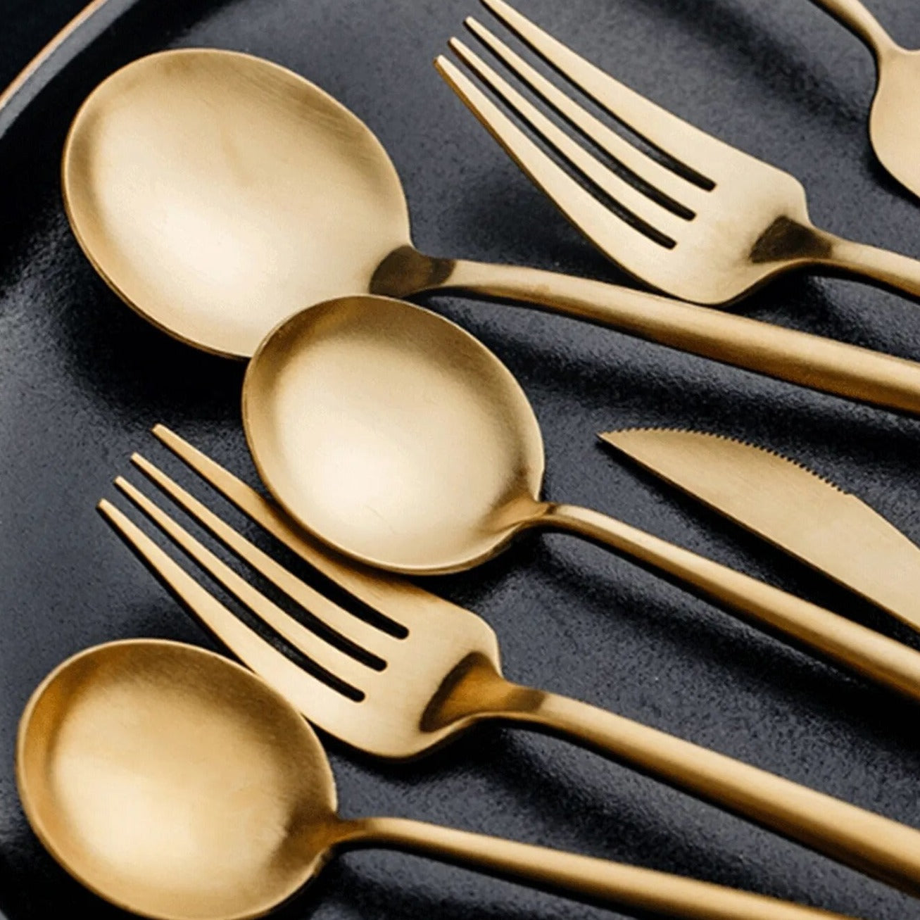 Minimalist Gold Flatware